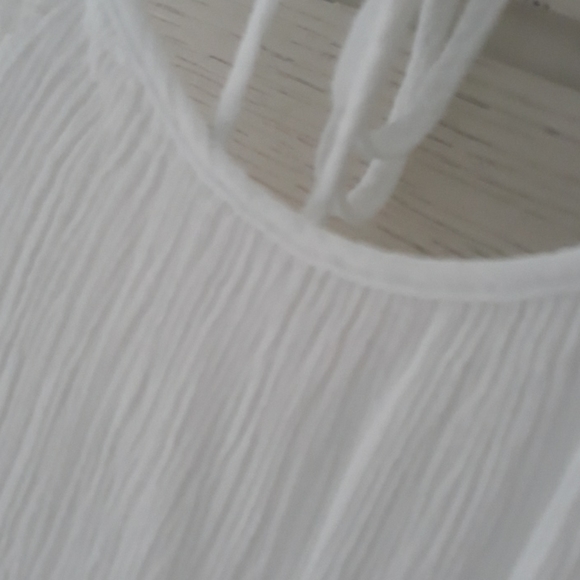 Top - Picture 3 of 7